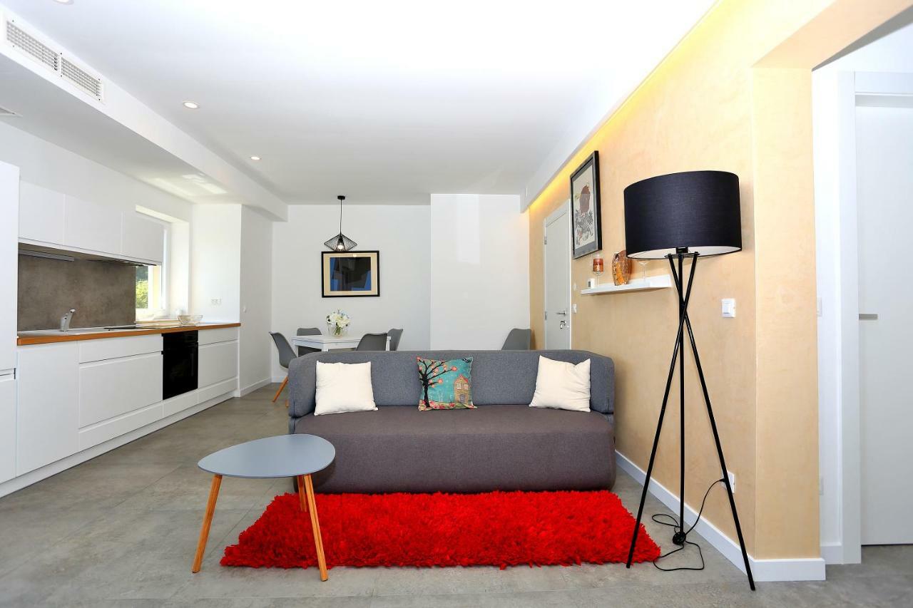 Apartment Lotos *