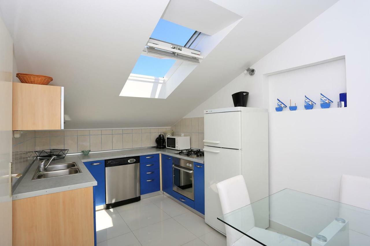 Apartment Lotos