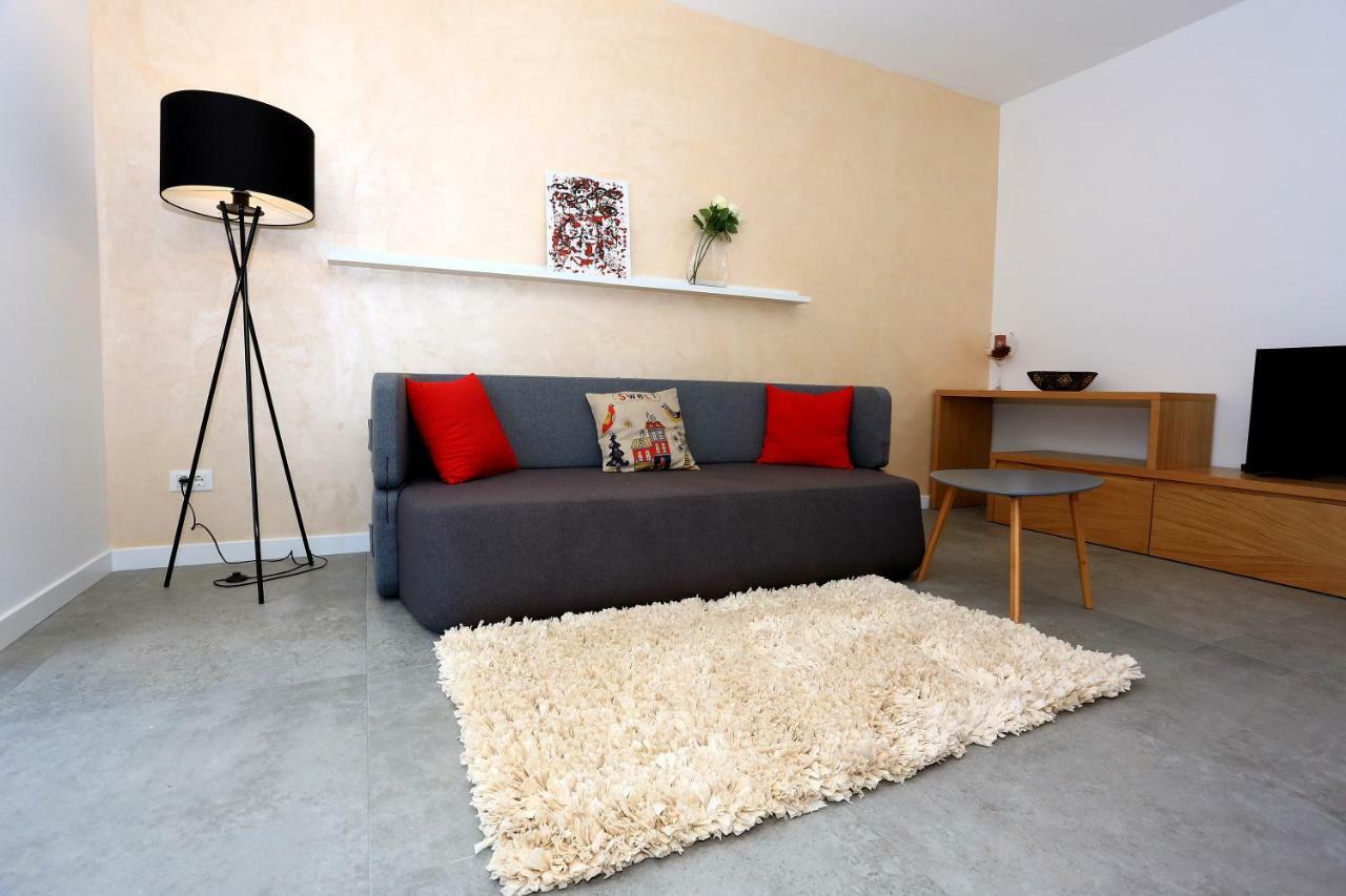 Apartment Lotos Zadar