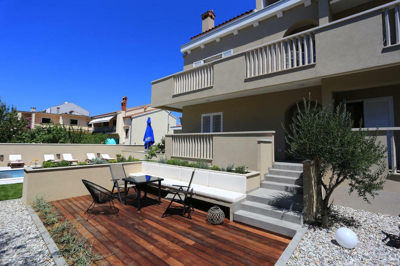 Lotos Apartment