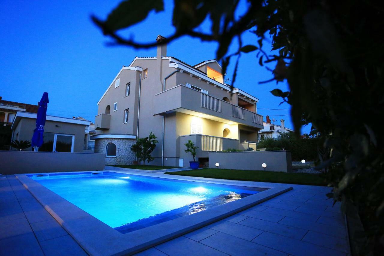 Apartment Lotos Zadar